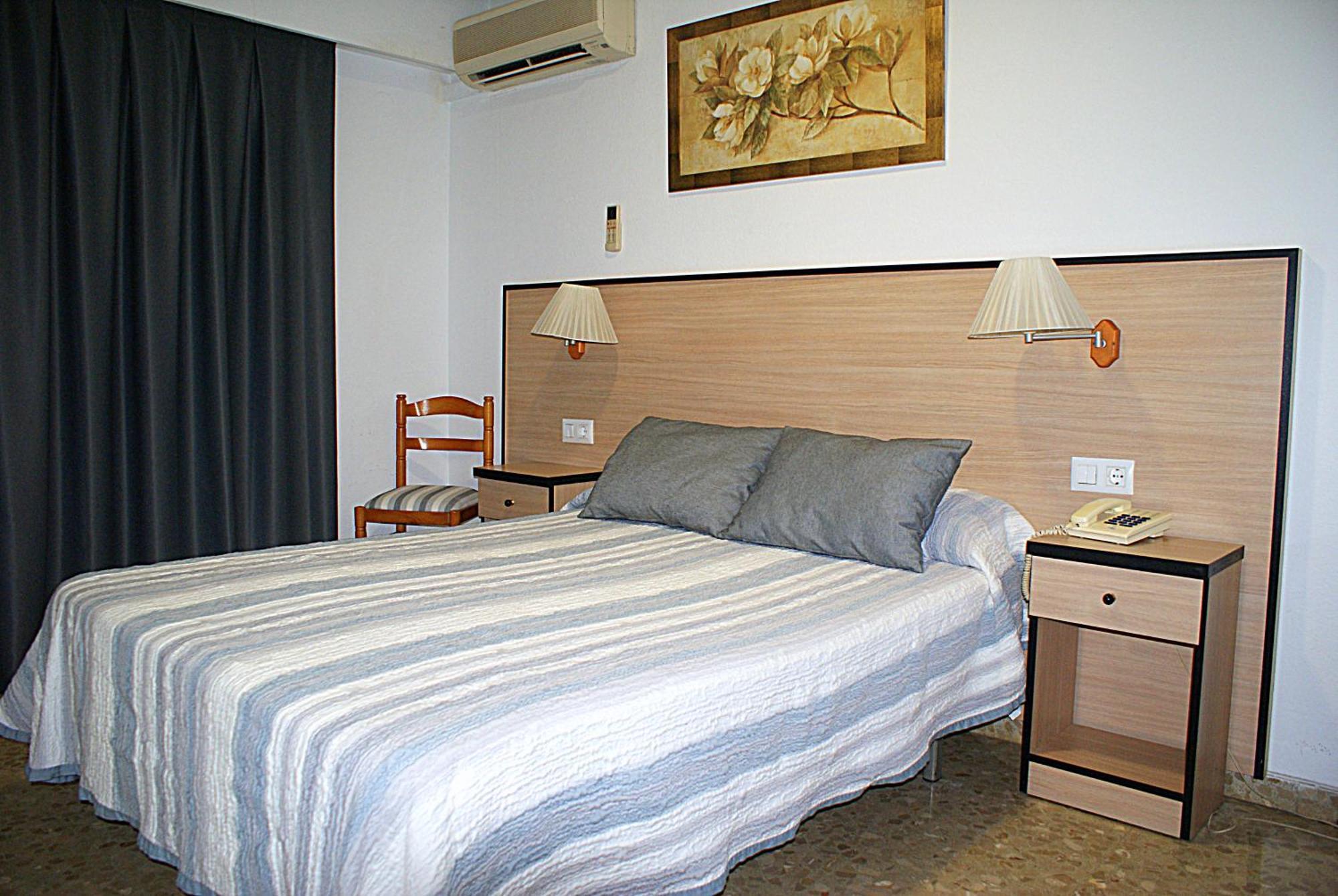 Hotel Carabela 2 Cullera Extérieur photo